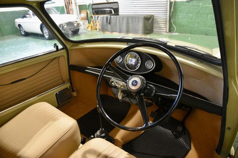 MORRIS MINI