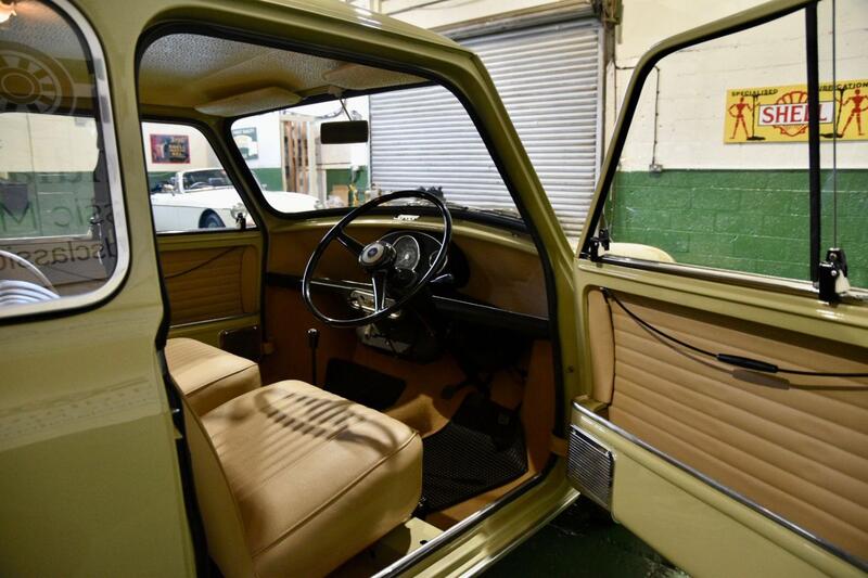 MORRIS MINI